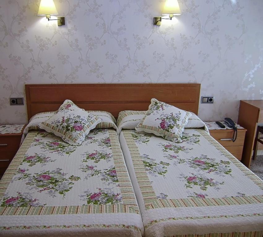 Hostal Miguel Angel Madrid Camera foto